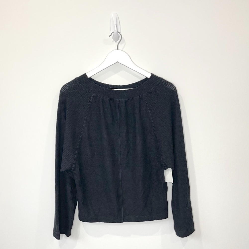 Treasure & Bond Black Long Sleeve Scoop Neck Top